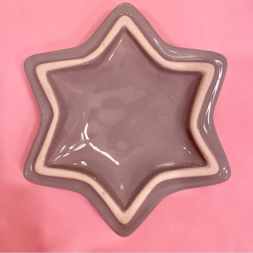 Snowflake Box Ceramic Christmas Temp-Tations Temptations Gray Winter Cookware - Picture 3 of 7